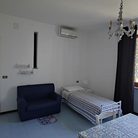 Villa Mary Трани Екстериор снимка