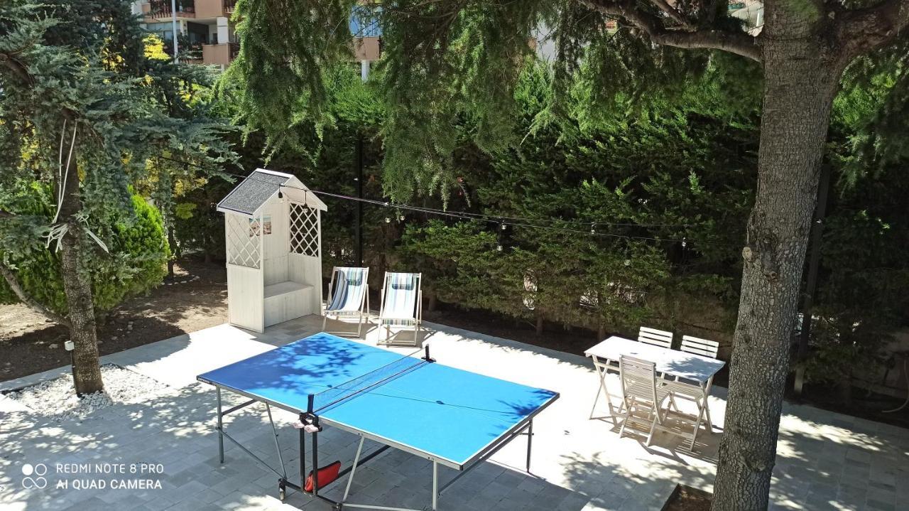 Villa Mary Трани Екстериор снимка