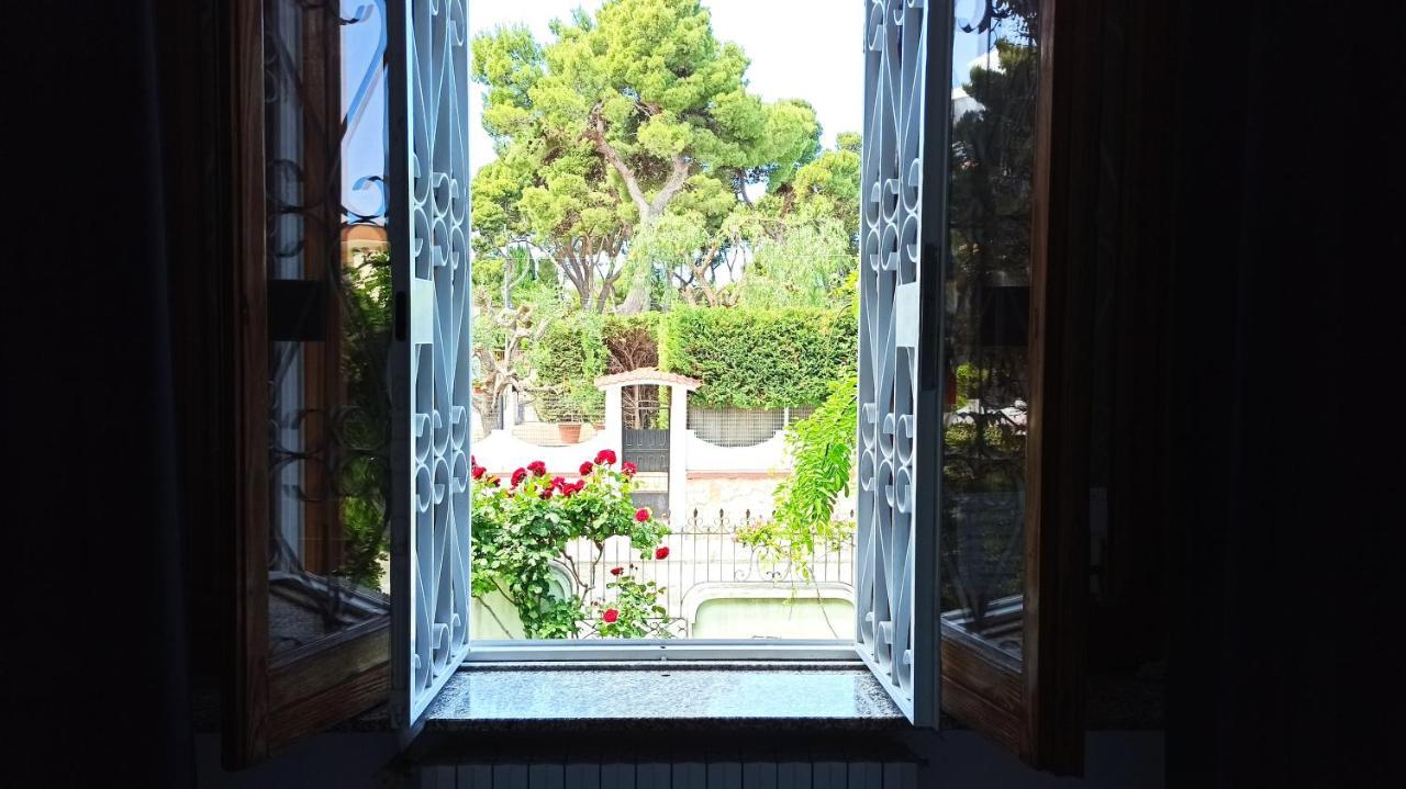 Villa Mary Трани Екстериор снимка